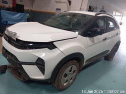 Tata Nexon Pure PMT