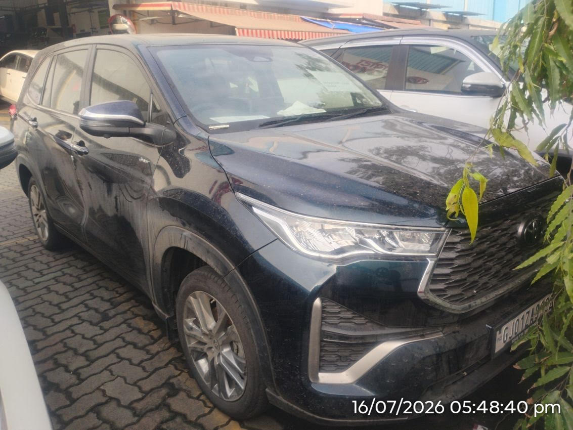 INNOVA HYCROSS HYBRID ZX (7S)