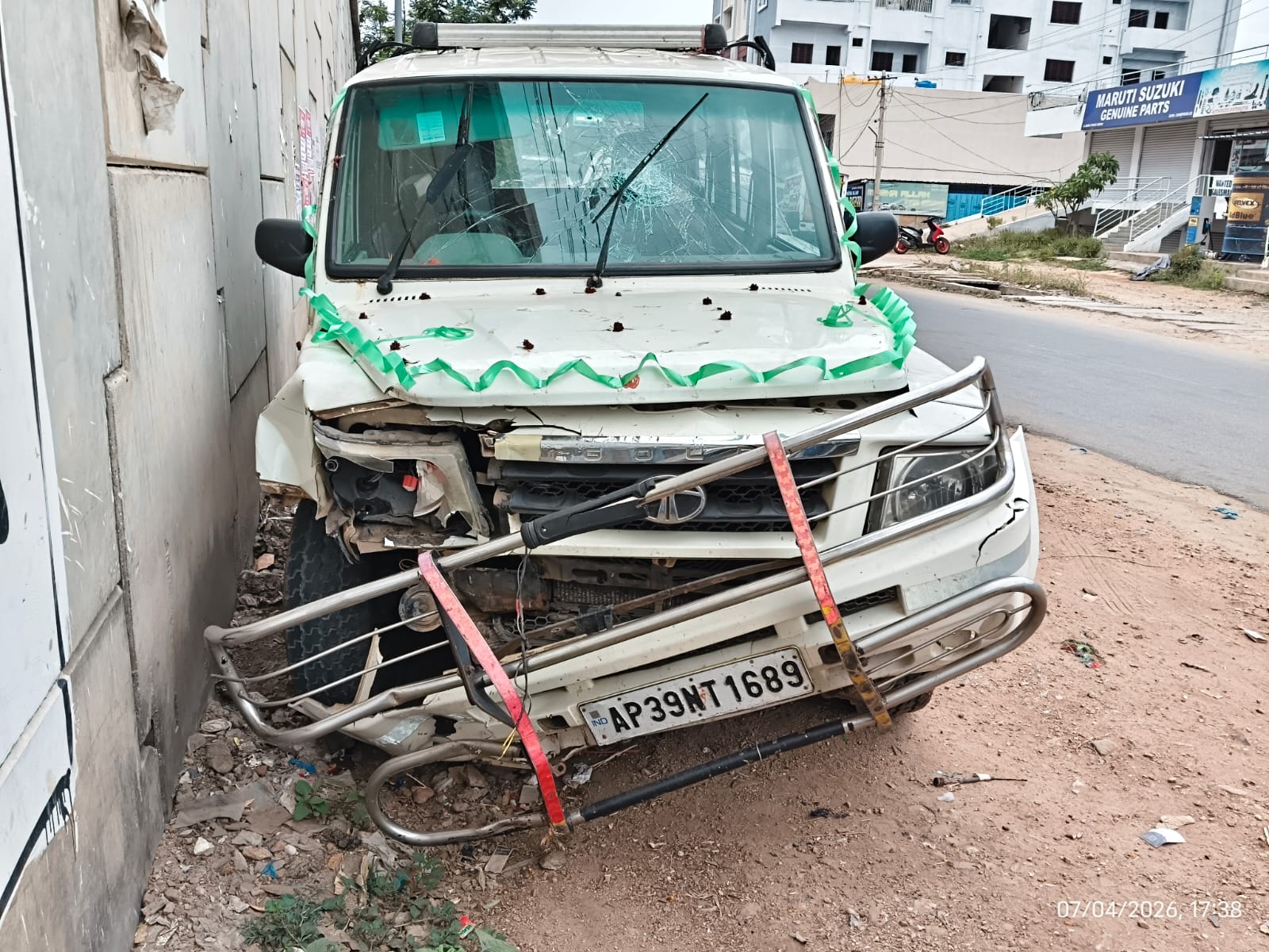 TATA MOTORS