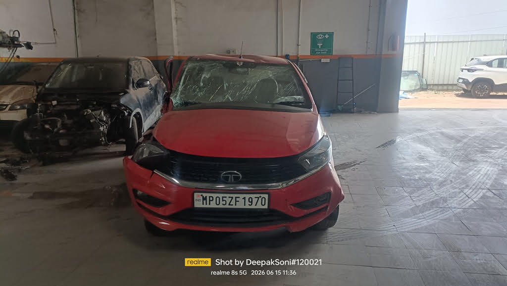TATA TIAGO CNG