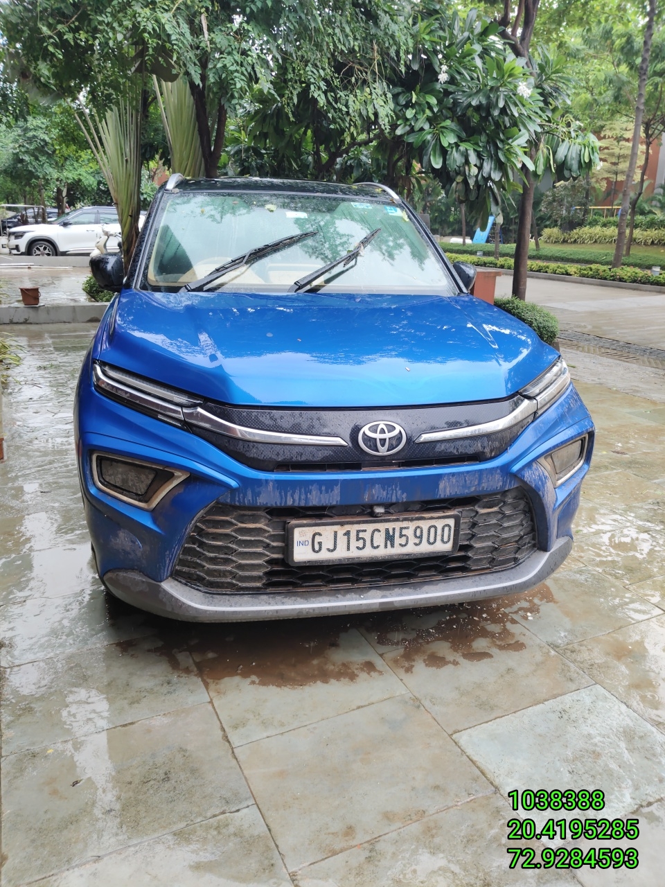 TOYOTA URBAN CRUISER HYRYDER V HYBRID