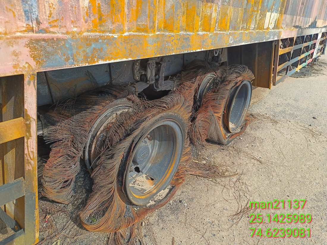 TATA MOTORS LPT 2823 CONTAINER