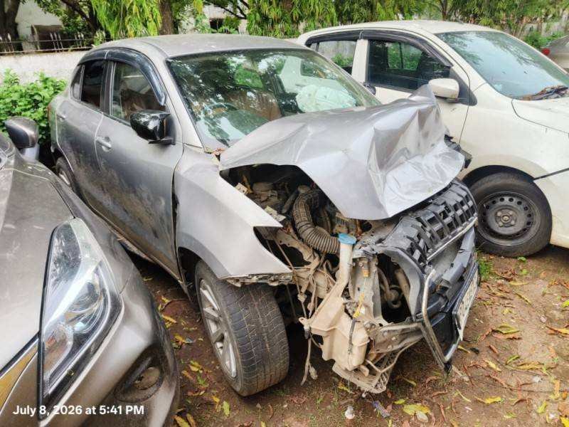 MARUTI DZIRE VXI AMT