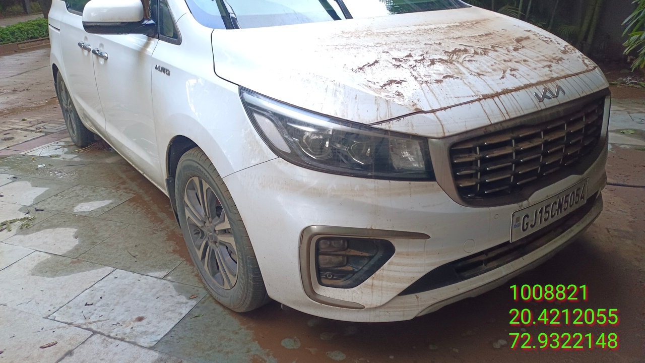 KIA MOTORS CARNIVAL LIMOUSINE PLUS AT