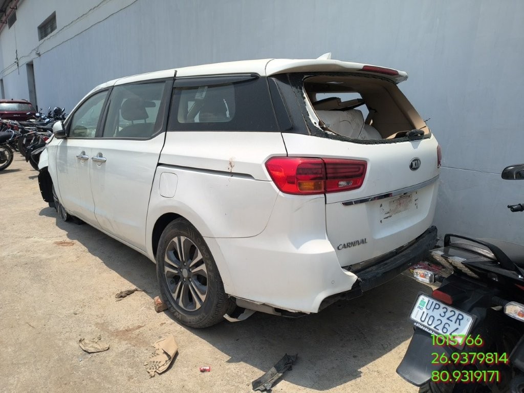 KIA CARNIVAL PREMIUM 2.2