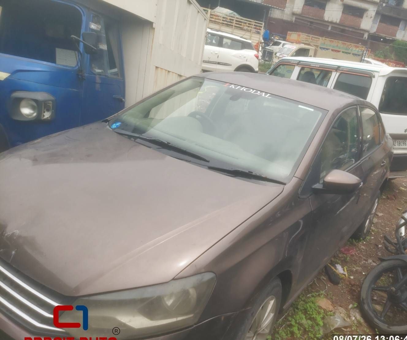 BANK RECOVERED - Volkswagen Vento 1.5 TDI AT HL