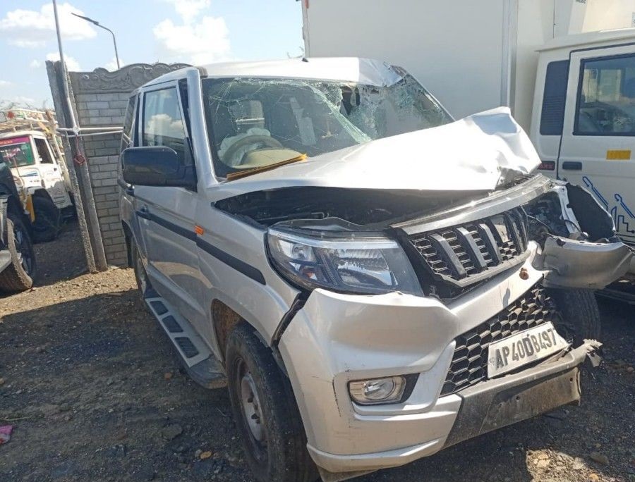 Mahindra Bolero NEO N4