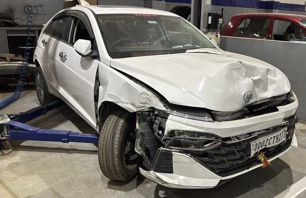 Hyundai Verna 1.5 MPI MT SX ODO2CT9277