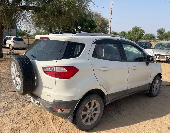 Ford EcoSport 1.5(D) TITANIUM MT