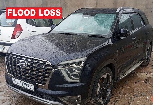 HYUNDAI FLOOD LOSS -Hyundai ALCAZAR 1.5 AT SIGNATURE(O) 7S 2023 DIESEL AT