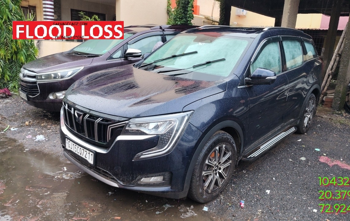 MAHINDRA M AND M XUV 700 AX7 LUXURY PACK AT 2024 DIESEL AT
