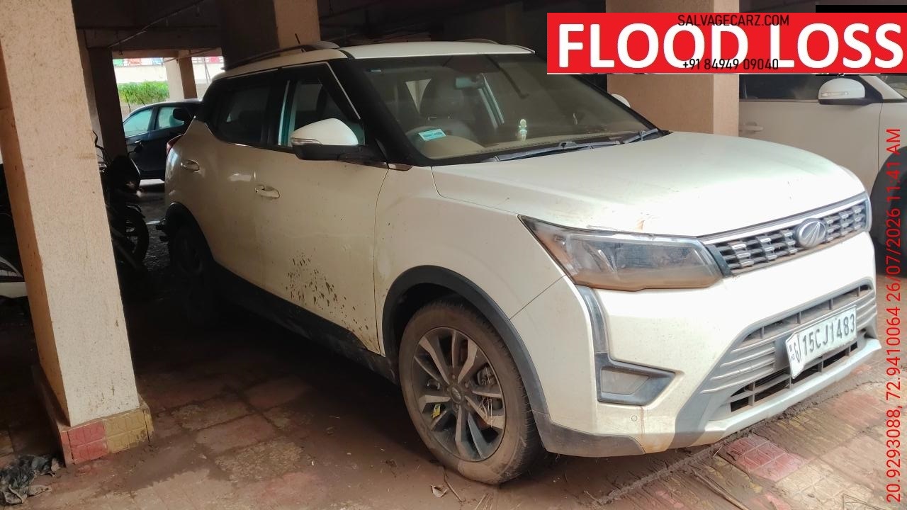 MAHINDRA DMahindra XUV300 W8(O) 2019 DIESEL
