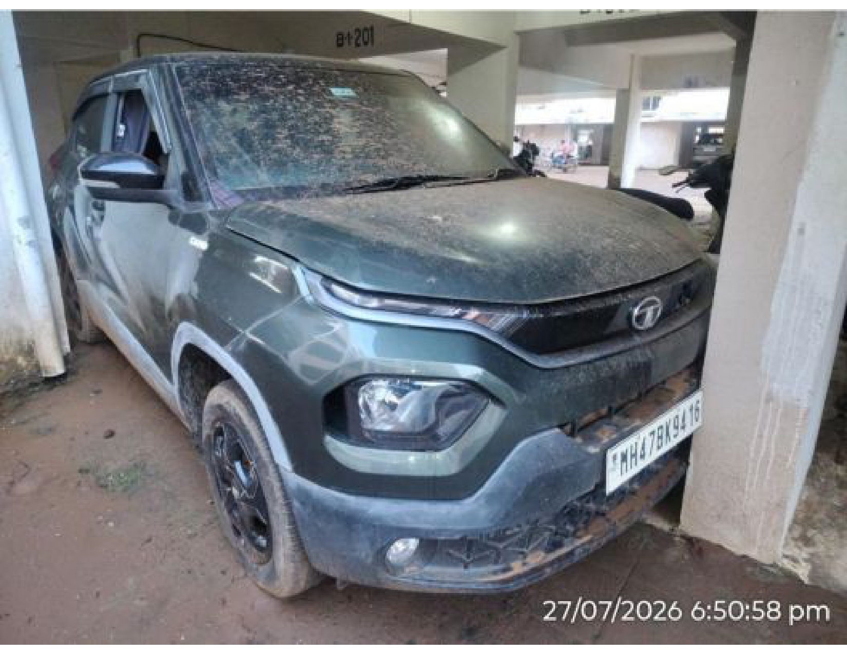 TATA MOTORS PUNCH ACCOMPLISHED AMT 2023 PETROL AMT