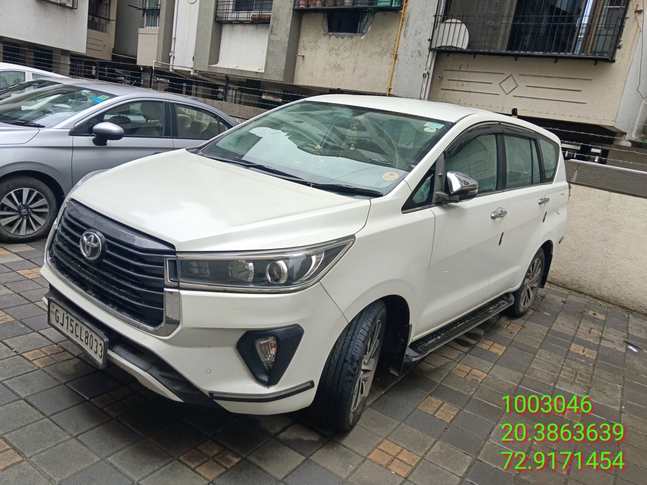 TOYOTA TOYOTA INNOVA CRYSTA 2.4 ZX MT 7 STR